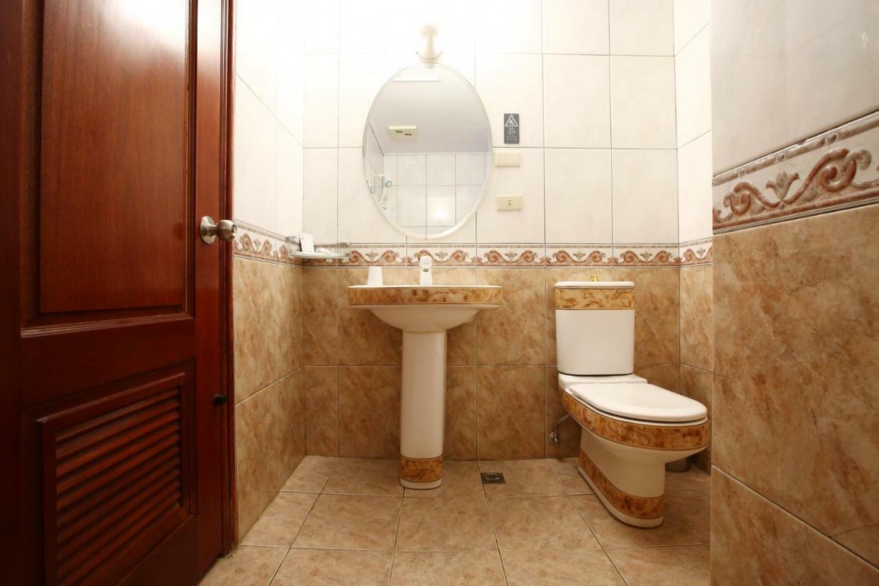 Hua Du Hotel Keelung Zewnętrze zdjęcie