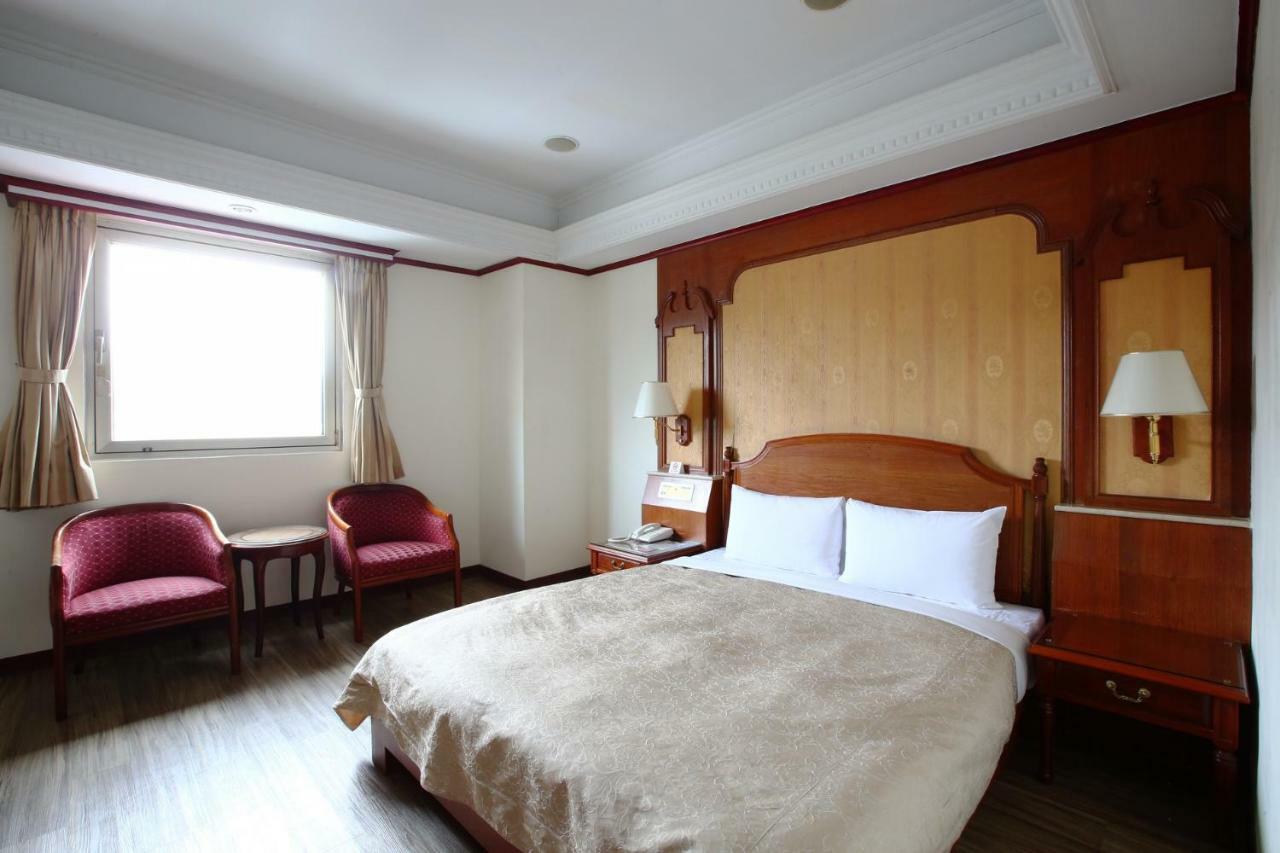 Hua Du Hotel Keelung Zewnętrze zdjęcie