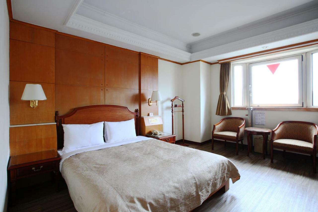 Hua Du Hotel Keelung Zewnętrze zdjęcie