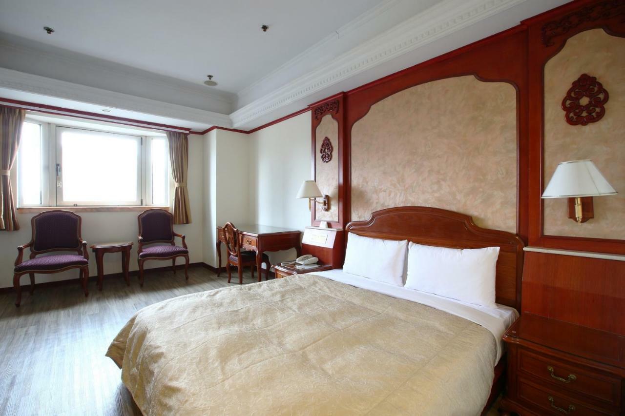 Hua Du Hotel Keelung Zewnętrze zdjęcie