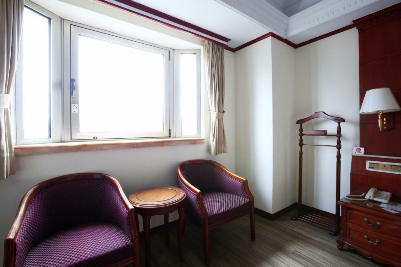 Hua Du Hotel Keelung Zewnętrze zdjęcie